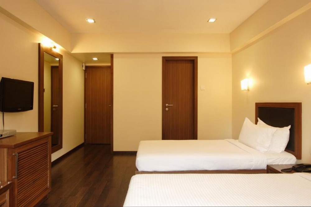 Room image 5